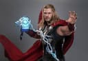 Представлена новая фигурка Тора из фильма «Мстители: Эра Альтрона» от Hot Toys