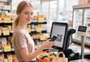Универсальный QR-код для безналичных платежей введут в России с 1 сентября