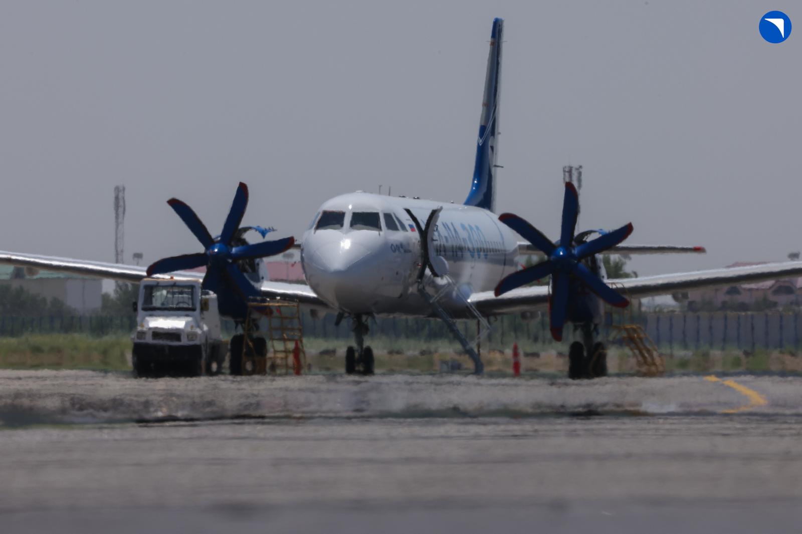 Ил-114-300