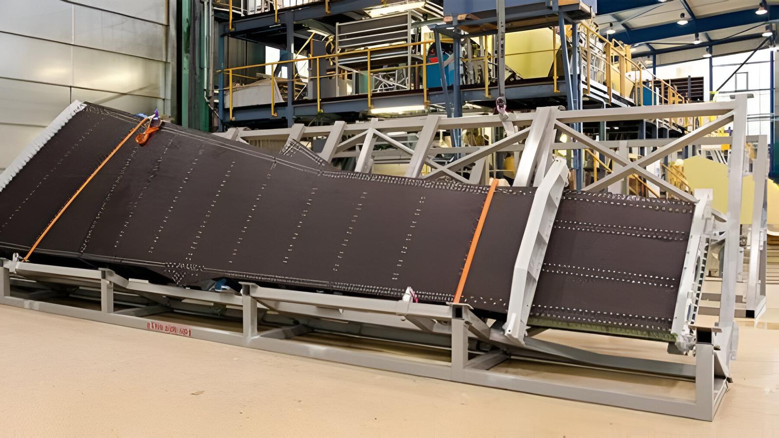 «Ala negra» para el nuevo avión МС-21