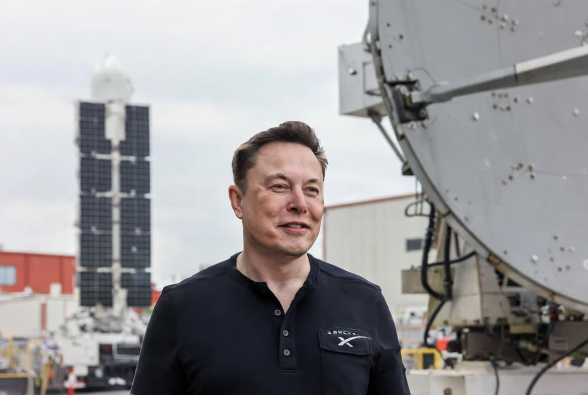 Интернет со спутника даже в отдалённых местах: SpaceX Илона Маск собирается в 2026 году подключить 8000 школ к спутниковому интернету Starlink в Гондурасе