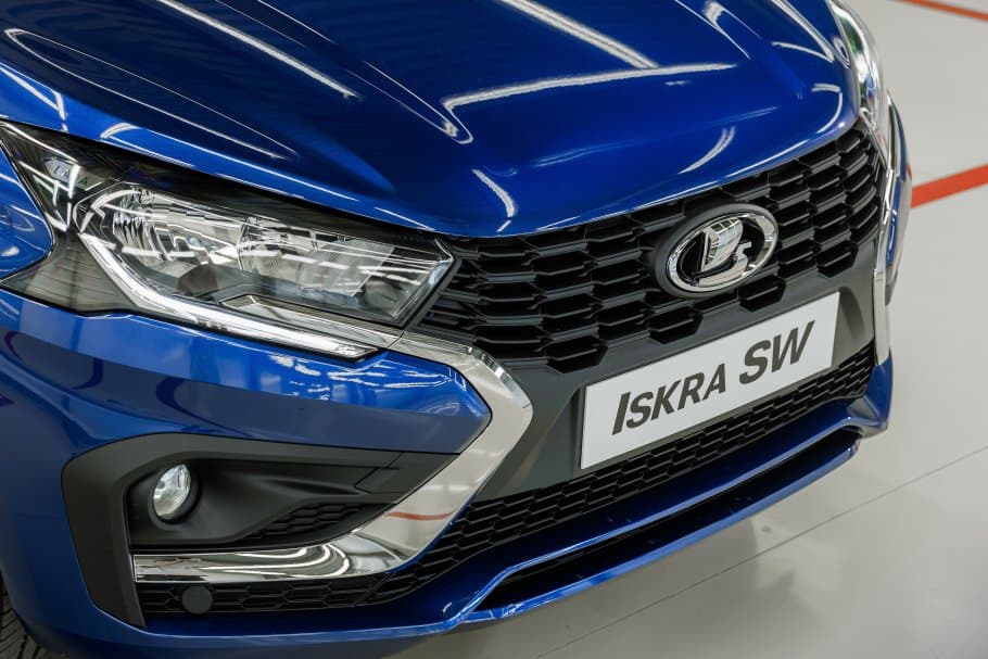 Сколько на самом деле стоит Lada Iskra: дилеры раскрыли реальные цены и сроки ожидания