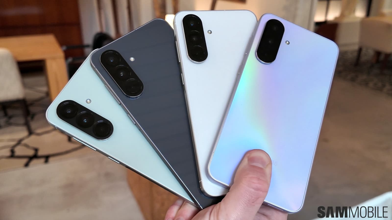 Samsung вновь повышает цены на свои смартфоны в Индии, на этот раз подорожание затронуло бюджетные Galaxy A06 5G, Galaxy A07, Galaxy A17, а также Galaxy A36