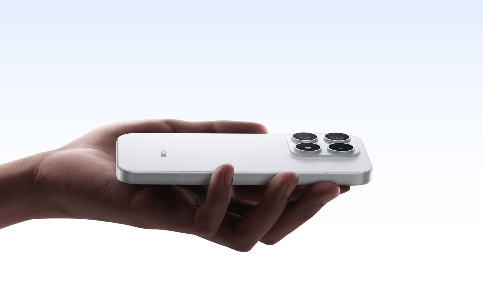 Xiaomi чинит флагманы: HyperOS 3.0 исправит баги Xiaomi 17 и Xiaomi 15