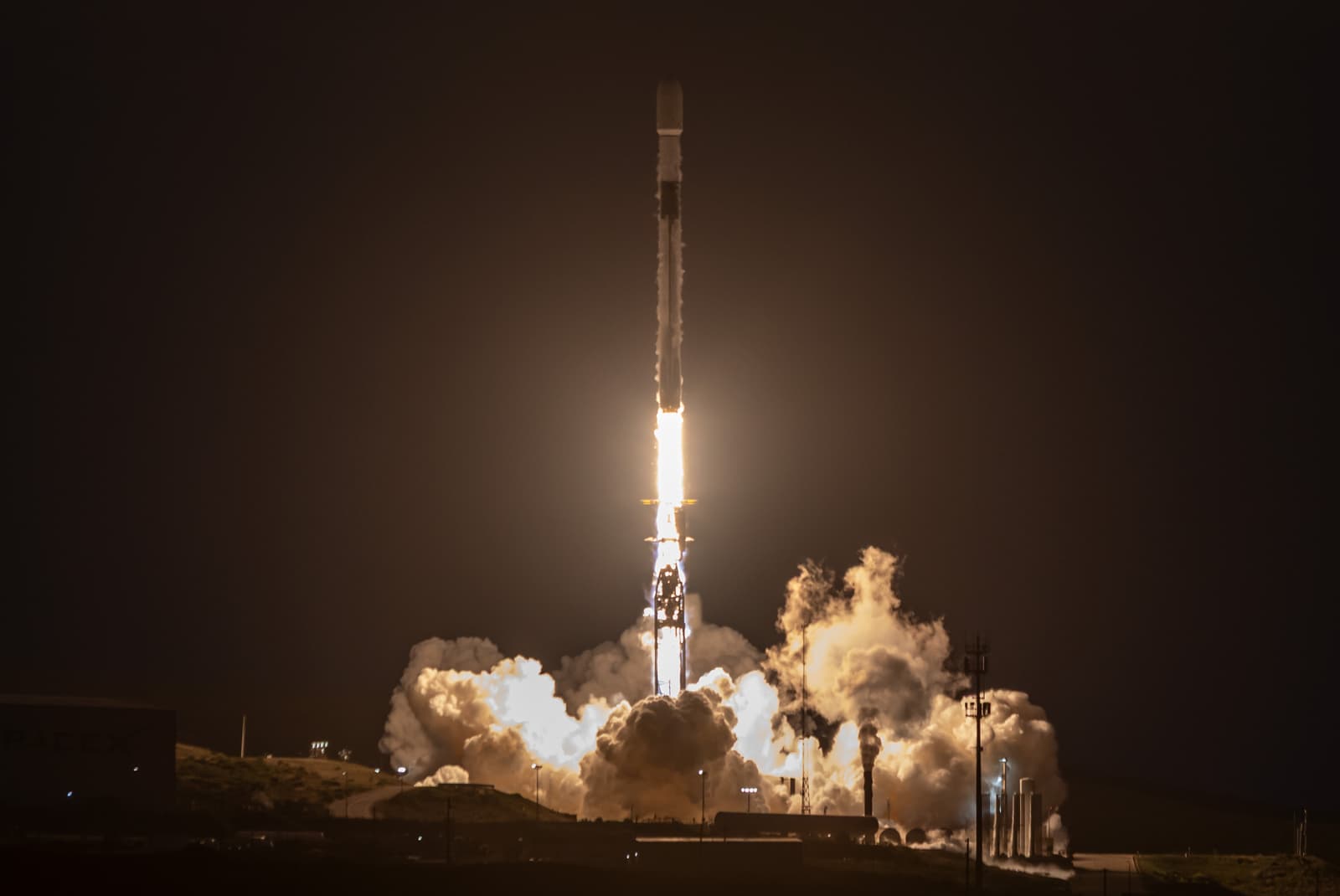 Космос без SpaceX: крупнейшие операторы спутников запускают собственную ассоциацию