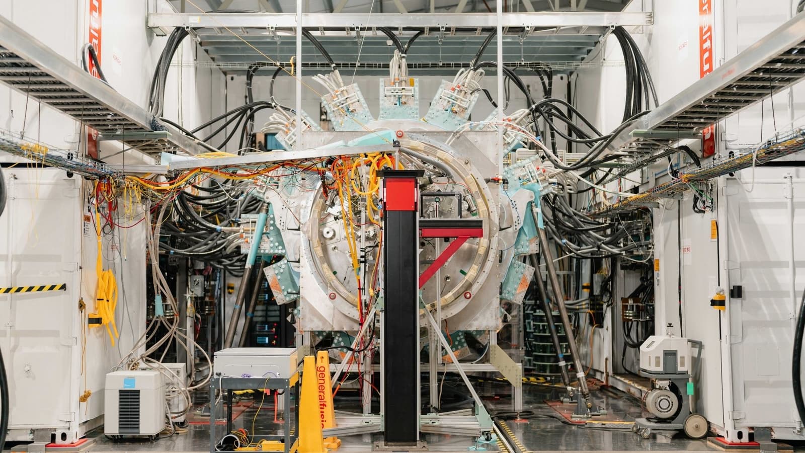 Канадский реактор LM26 разогрел плазму до 8 миллионов градусов
