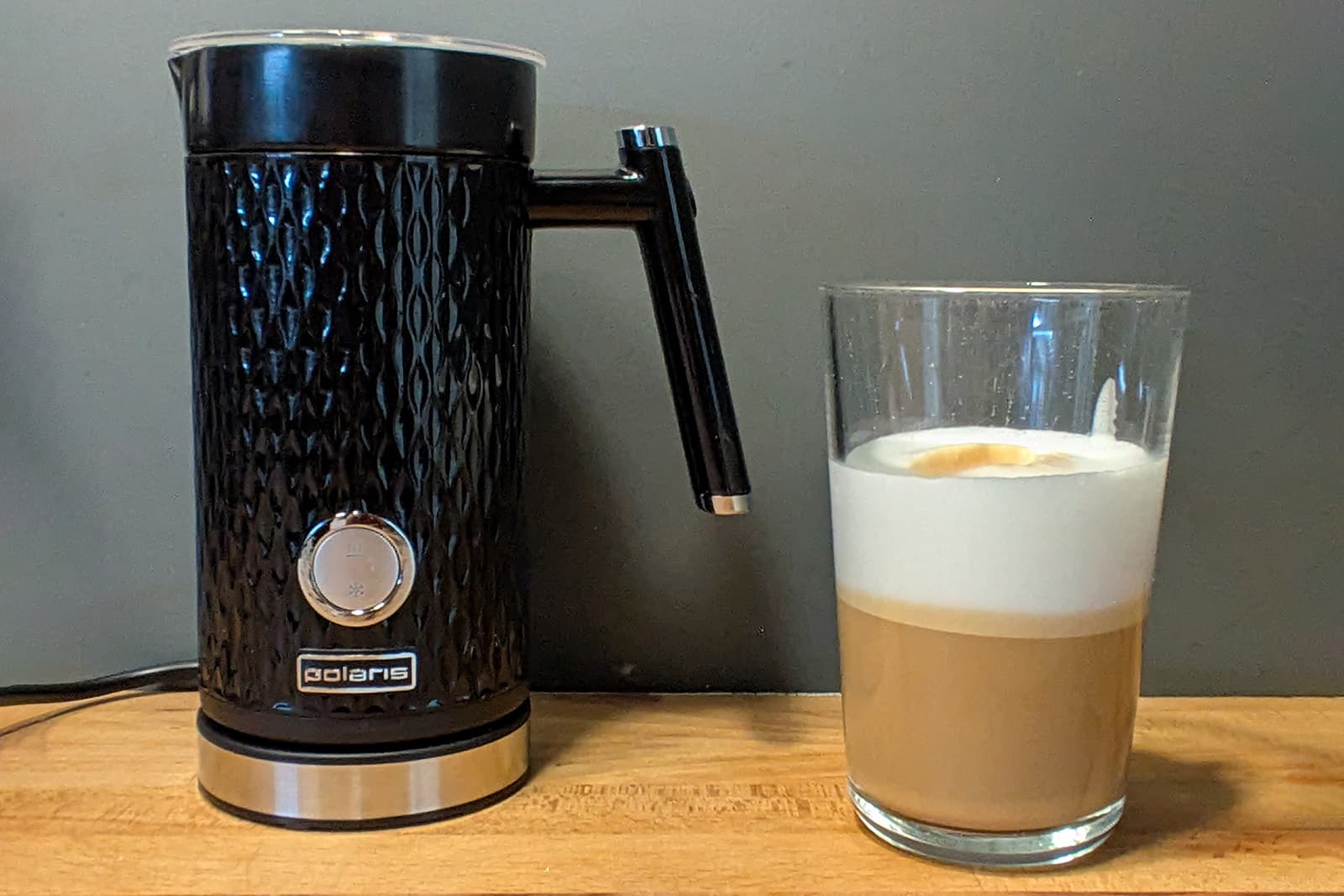 Обзор вспенивателя молока Polaris PAMF 5005