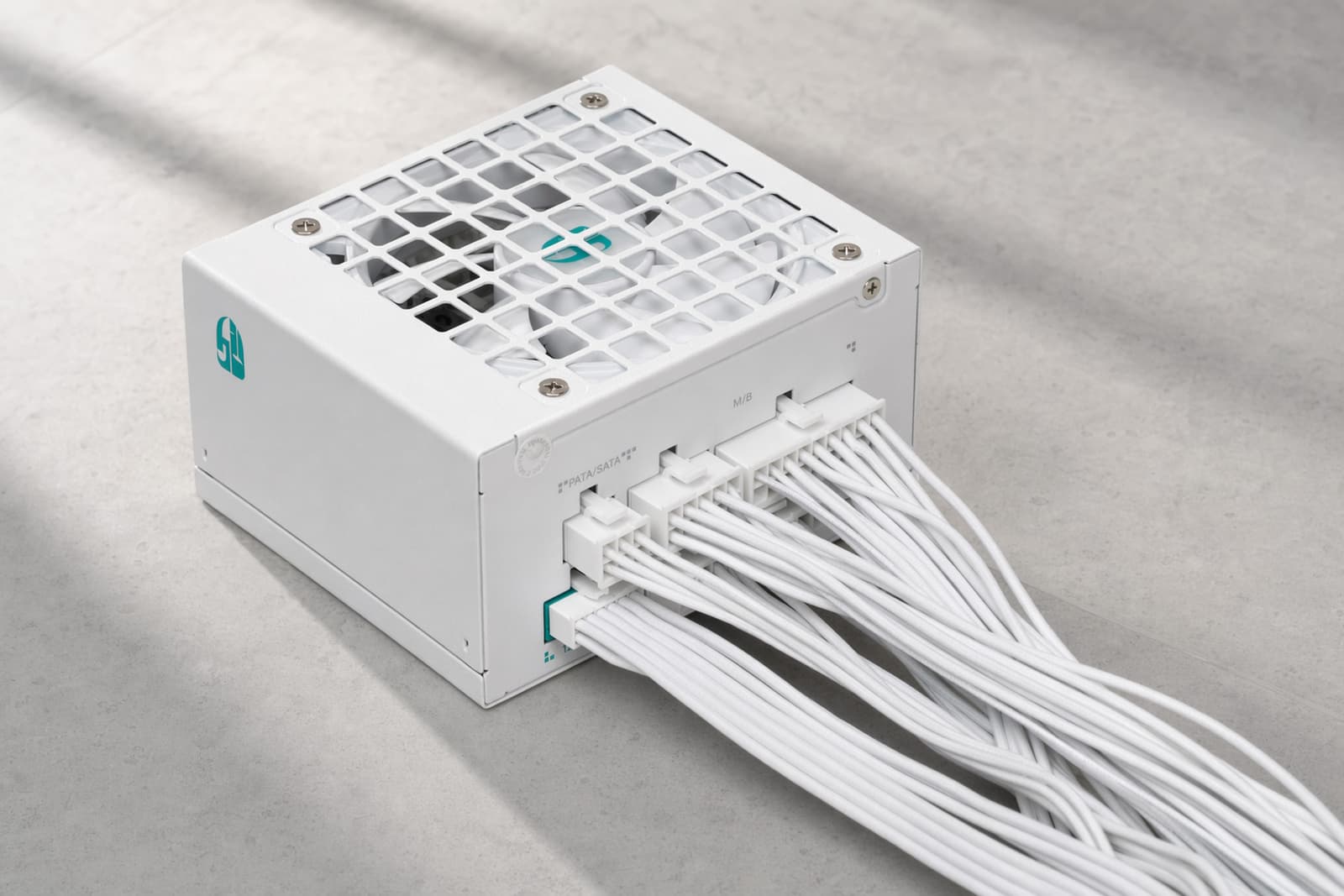 Обзор блока питания Gamer Storm PS850G формата SFX