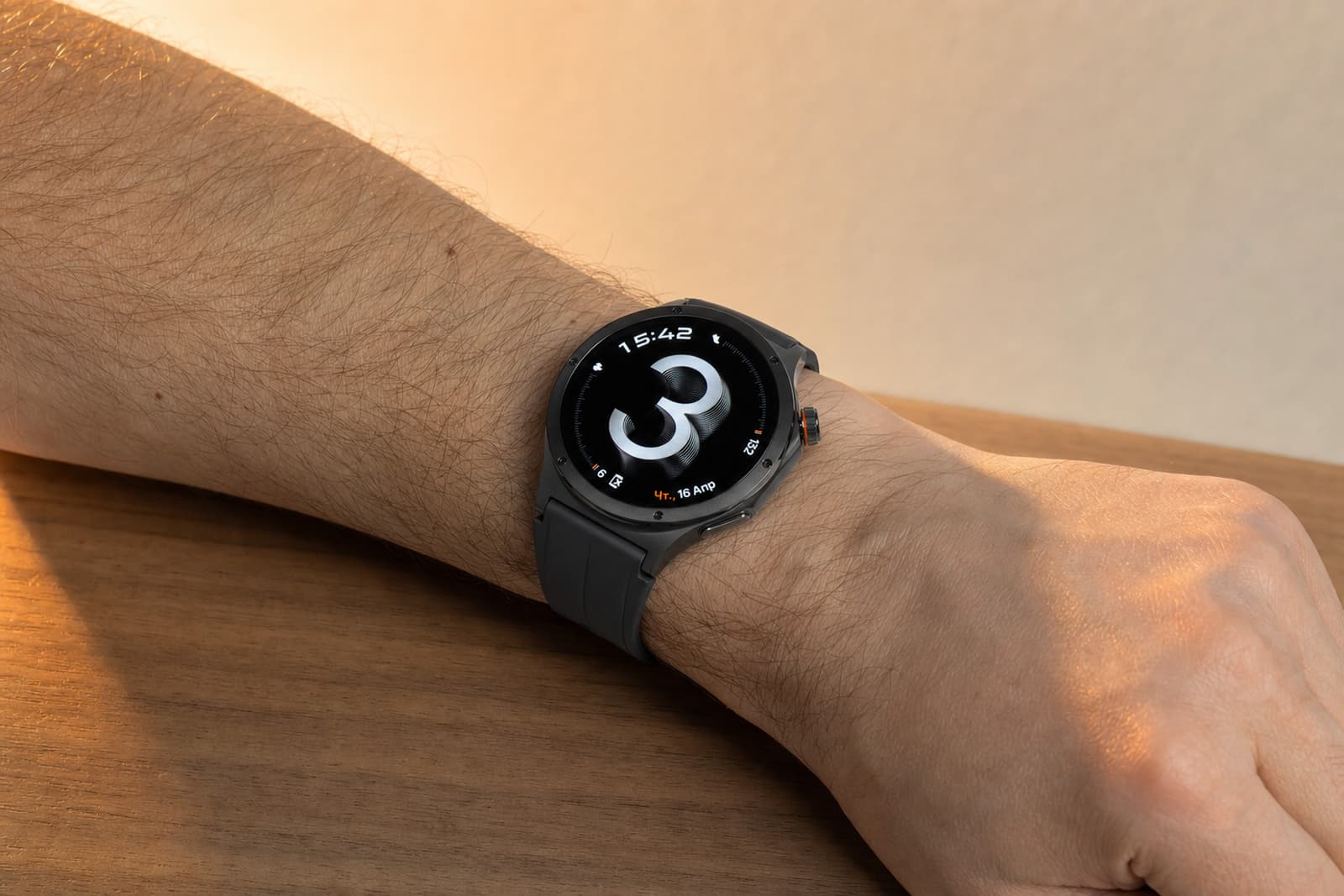 Обзор умных часов OnePlus Watch 4