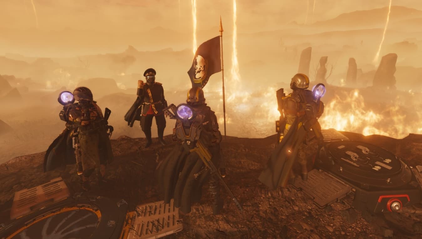 Кадры из игры Helldivers 2 с изображением персонажей и игрового процесса