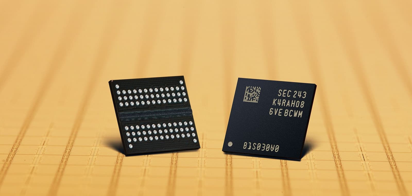 Samsung DDR5 DRAM chip