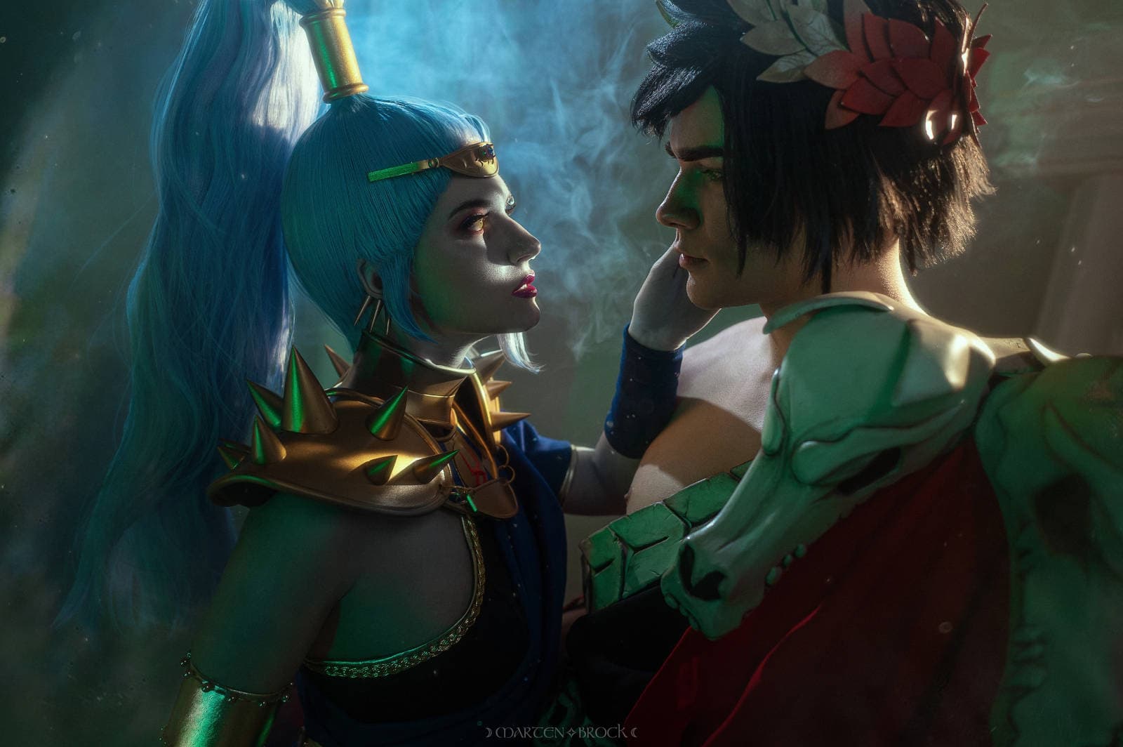 Косплей Загрея и Мегеры из игры Hades