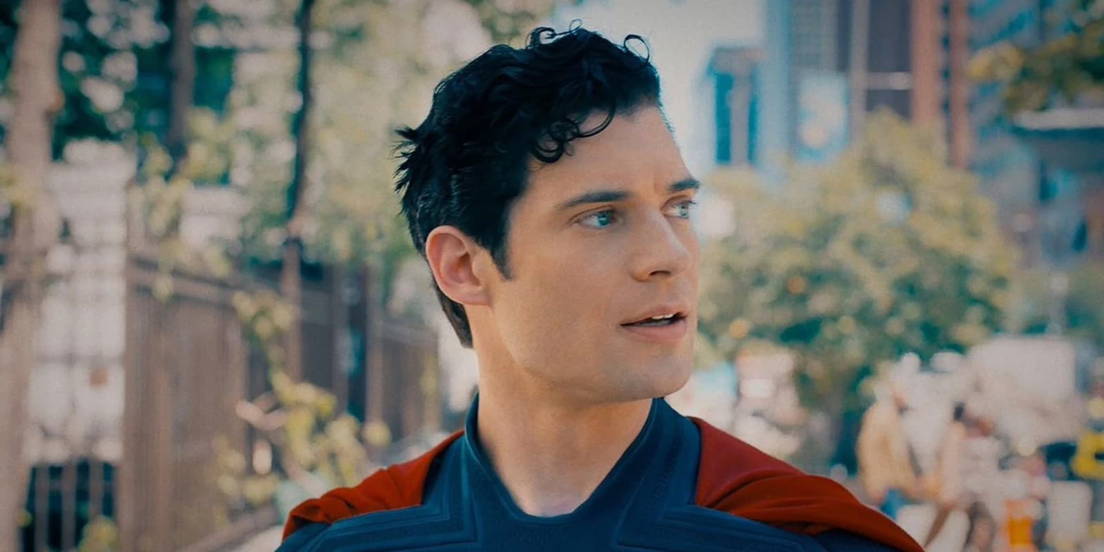 new-photo-from-superman-featuring-david-corenswet-as-the-dcus-man-of-steel.jpg