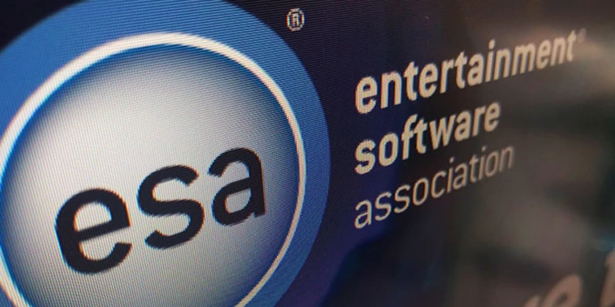 esa-warns-that-trumps-tariffs-could-raise-smartphones-by-26-l1200.webp