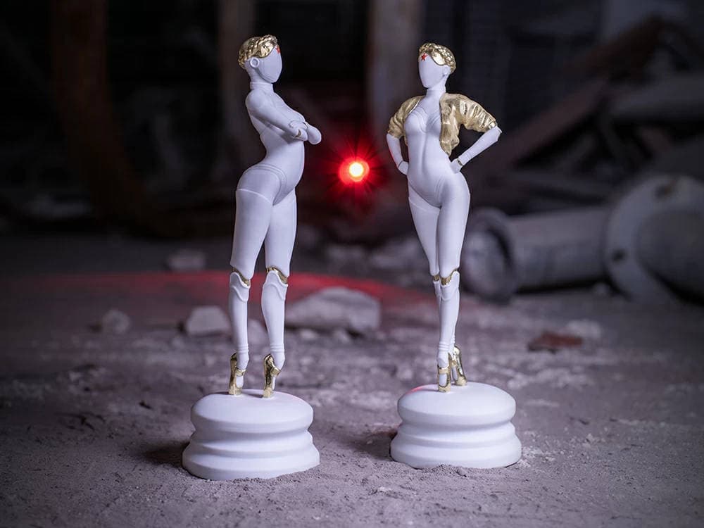 Императорский фарфоровый завод выставил на продажу скульптуры близняшек из Atomic Heart — по 169 тысяч рублей за каждую Императорский фарфоровый завод выставил на продажу скульптуры близняшек из Atomic Heart — по 169 тысяч рублей за каждую