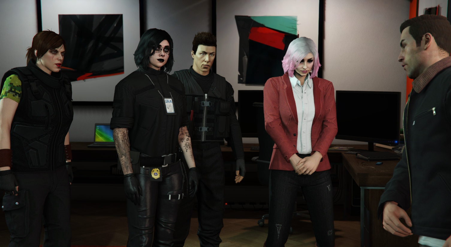 Blogger Accuses Rockstar Support of Selling GTA 5 Players’ Data to Hackers Blogger Accuses Rockstar Support of Selling GTA 5 Players’ Data to Hackers