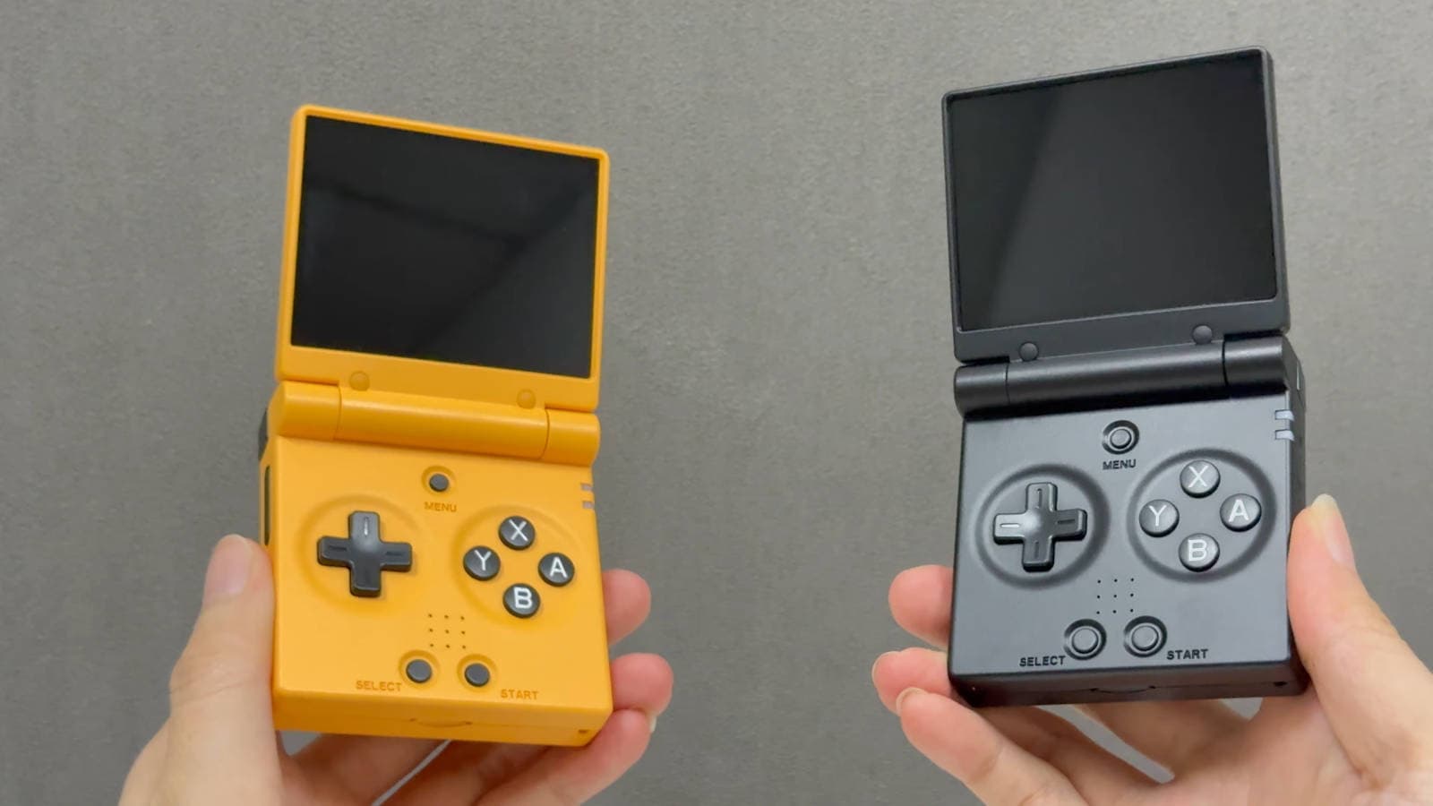 Miyoo продемонстрировала распаковку переносной складной ретро‑консоли Mini Flip