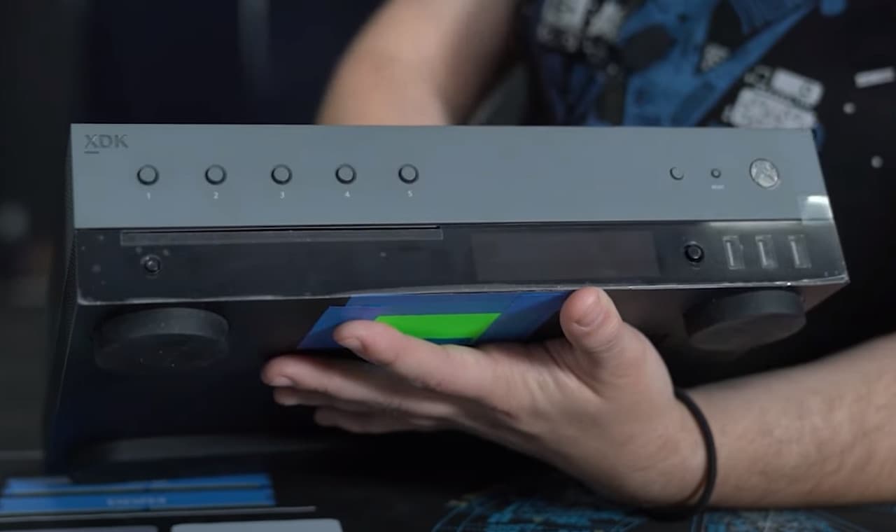 Microsoft увеличила стоимость девкитов Xbox для разработчиков на 33%, объяснив повышение «макроэкономическими факторами» Microsoft увеличила стоимость девкитов Xbox для разработчиков на 33%, объяснив повышение «макроэкономическими факторами»