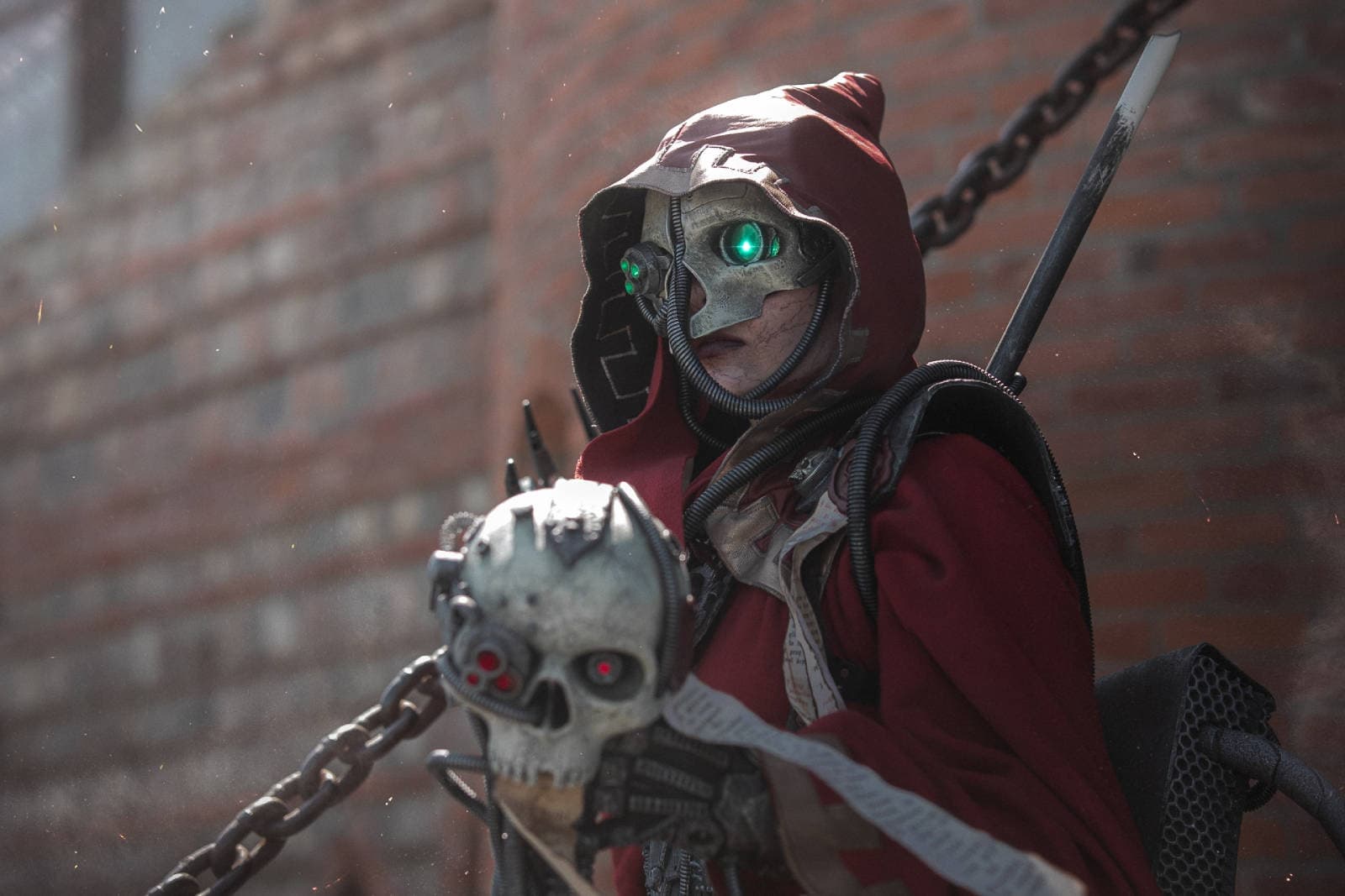 «В плоти нет правды — лишь предательство»: модель представила косплей техножрицы из вселенной Warhammer 40,000 «В плоти нет правды — лишь предательство»: модель представила косплей техножрицы из вселенной Warhammer 40,000