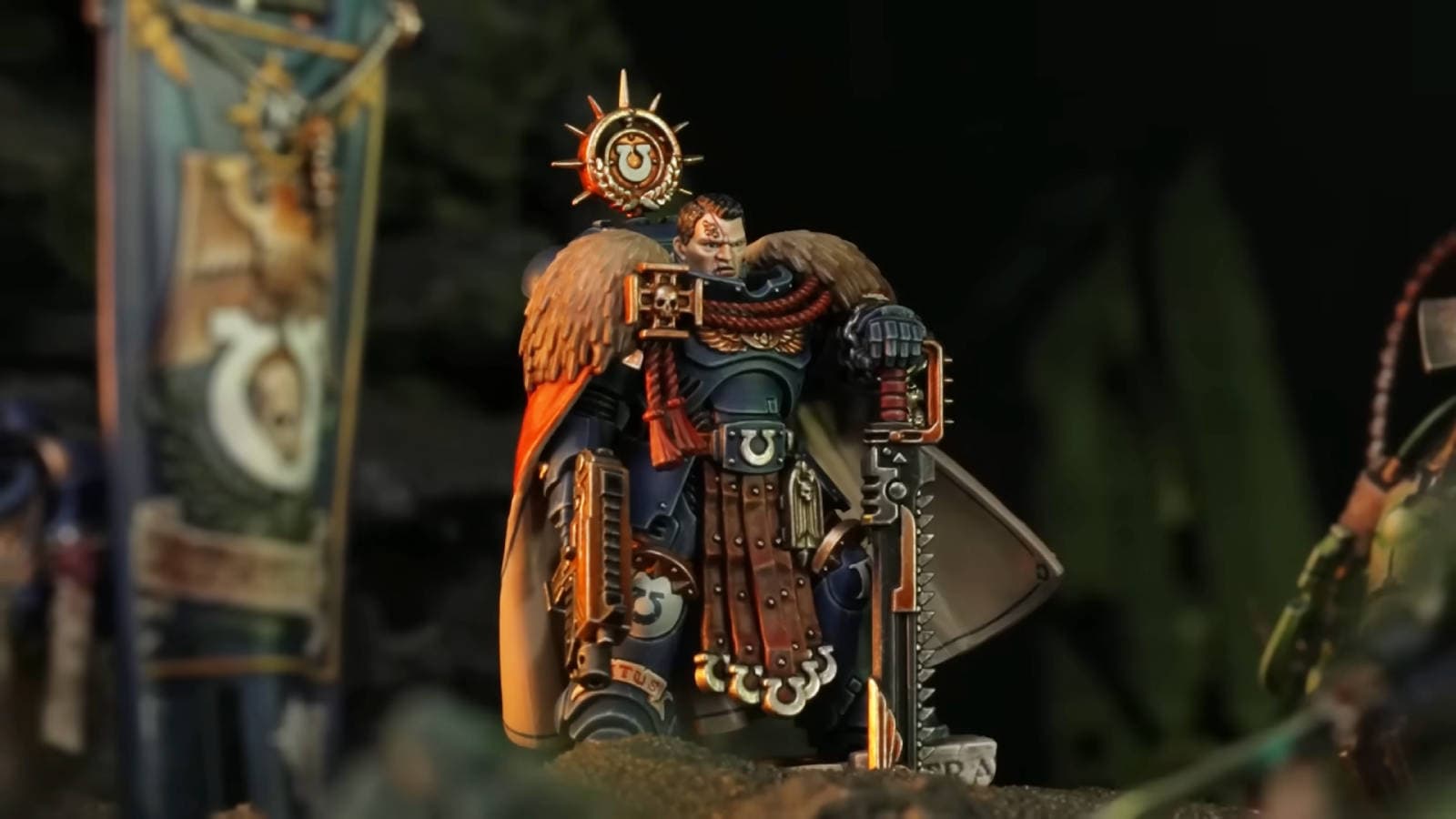 Создатели Warhammer 40,000 представили новые миниатюры капитана Тита и его соратников