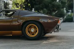 Lamborghini Miura SV