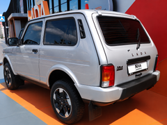 Lada Niva Legend