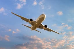 Авиасообщение из Узбекистана с Ближним Востоком приостановлено