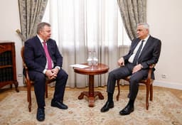 Armenia Discusses New Nuclear Power Plant with Russia