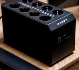 ИБП IPPON на защите сети магазинов Zolla