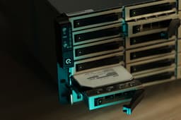 СХД Aquarius Array FS440 получила заключение Минпромторга России