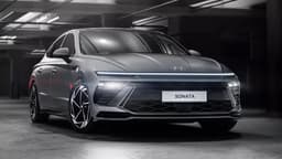 2,88 млн рублей за популярный в России седан с 2,5-литровым мотором и 8-ступенчатым «автоматом». Продажи Hyundai Sonata 2024 стартовали в Казахстане