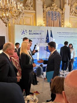 Мадиев заявил о намерении Казахстана присоединиться к Глобальному партнерству по искусственному интеллекту