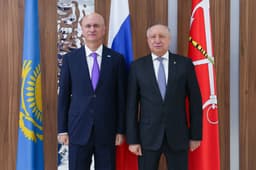 Беглов предложил казахстанским IT-компаниям локализовать свои производства в Петербурге