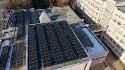 Солнечные панели установили на крышах учебных корпусов КазНУ