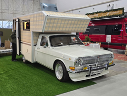 Умельцы «омолодили» классику: «Волга Трофим» стала домом на колёсах