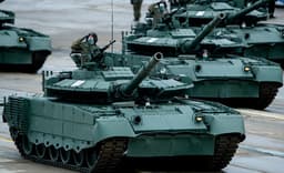 «Качество сборки низкое, гидравлика протекает»: The National Interest назвало проблемы с российским Т-80БВМ