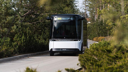 ИИ-маршрутка будущего: в России показали автономный шаттл Navio L5