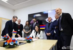 В Чехии начался выпуск армянских биометрических ID-карт