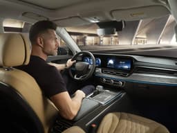 Hongqi HS5: что изменилось после рестайлинга