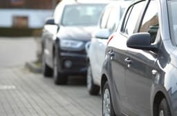 Платить за автомобили придется больше: в России поднимут транспортный налог