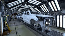 Новый русский: как собирают автомобили Tenet