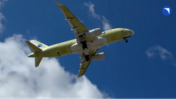 Superjet-100 может стать мостом между Россией и Индией в гражданской авиации