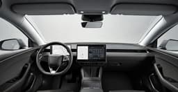 Экранная эйфория закончилась: почему автопроизводители снова выбирают кнопки