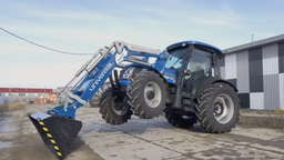 Завод «Большая Земля» выпустил новый погрузчик «Универсал Robust» для трактора Solis 130