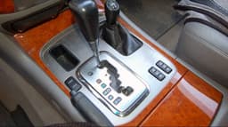 Сантехник на V8: как старый Toyota Land Cruiser 100 превратился в идеальный рабочий инструмент