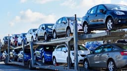 Xususiy import zarba ostida: O‘zbekistonda avtomobil bozorida qattiq burilish tayyorlanmoqda