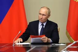 Putin allowed Rosfinmonitoring to receive information about transfers via SBP
