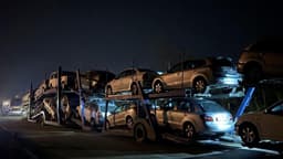 რუსეთში განაცხადეს საქართველოდან 34,6 ათასი ავტომობილის მიწოდების შესახებ, ქართულ სტატისტიკაში - ერთეულები