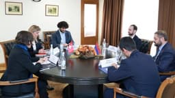 Armenia and Switzerland Strengthen Ties and Discuss Investments
