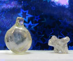 «Откопали» подарки: редкие алмазы в форме ёлочного шара и щенка нашли в Архангельской области